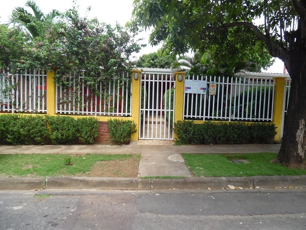 Hostal Casa Los Espinoza Манагуа Экстерьер фото